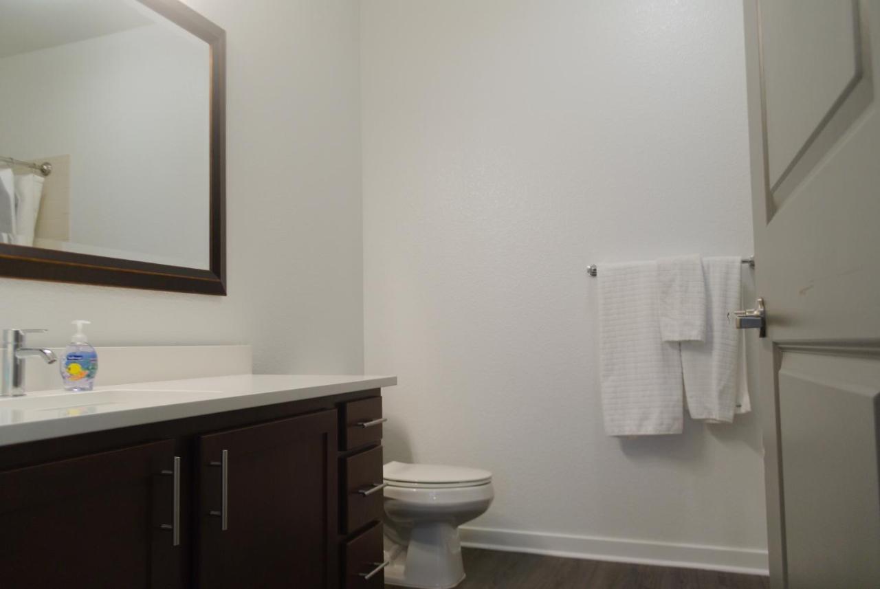 South River Residences Denver Bagian luar foto